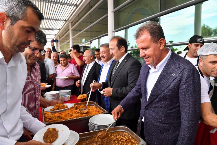 Başkan AVM'lere postayı koydu: “Şuursuzca Çoğalan Avm’lere Karşıyım” -