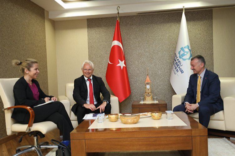 Başkan Büyükakın: Algılar gerçeğin önüne geçiyor -
