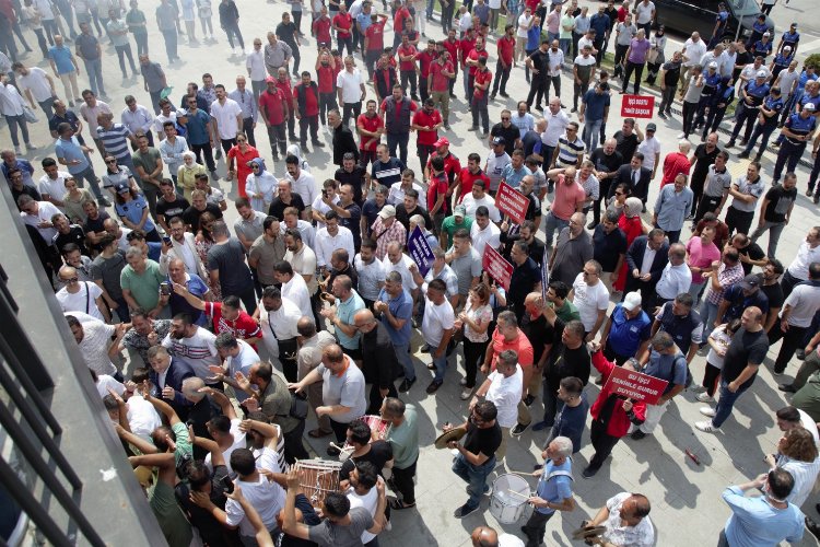 Başkan Büyükakın: Yüzde 30 zam size helal olsun -