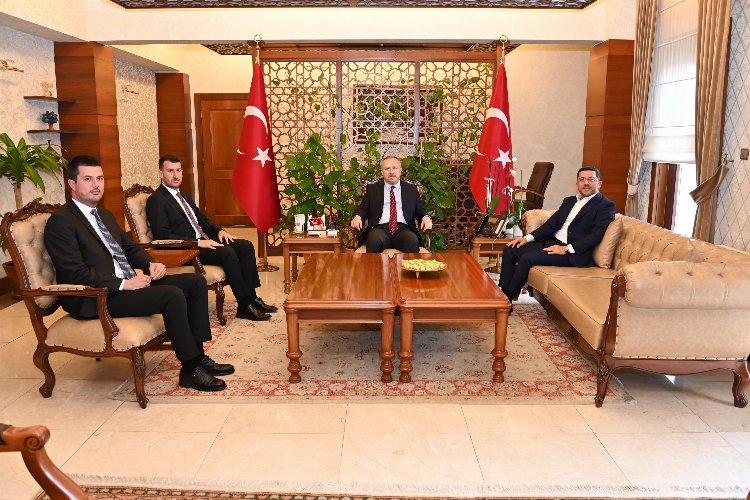 Başkan Rasim Arı’dan Nevşehir Valisi Ali Fidan’a ziyaret -
