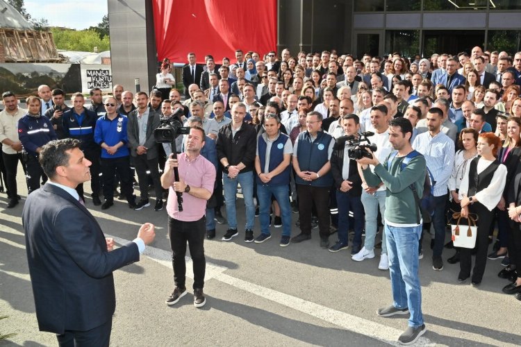 Başkan Zeyrek’ten memur ve sözleşmeli personele tavan ücret müjdesi -