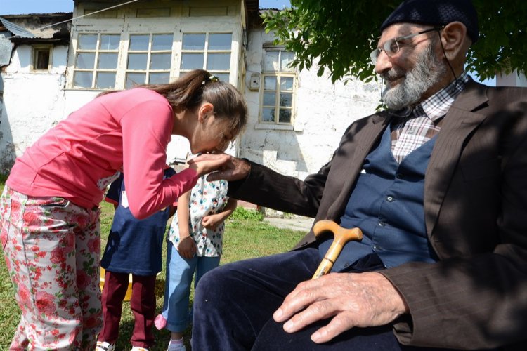 Bayramda 3 milyar 125 milyonluk yardım hesaplarda -