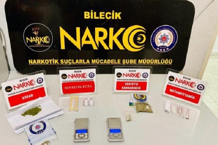 Bilecik Narko ekipleri uyuşturucuya geçit vermiyor! -