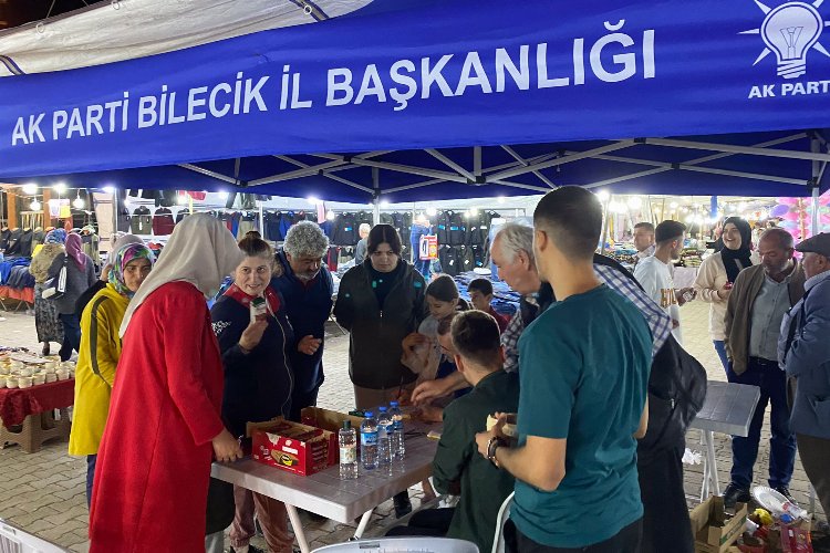 Bilecik Pazaryeri'nde AK Parti yeni üyeler kazandı -