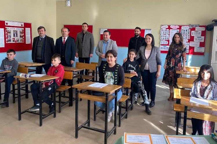 Bilecik Pazaryeri’nde bin 150 öğrenci karne aldı -
