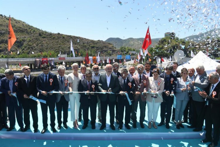 Bilecik'te köprülü kavşak yıllık 8 milyon lira tasarruf sağlayacak -
