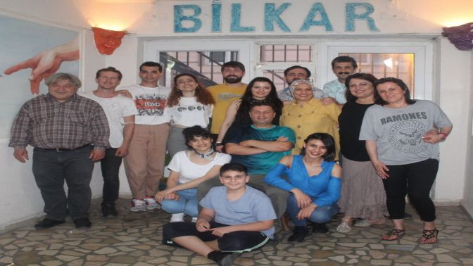 BİLKAR Tiyatro Topluluğu Bay Tercih’i 25 Haziran’da sahneleyecek