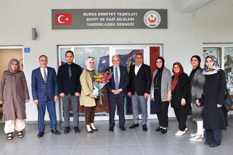 Bursa Nilüfer'de Başkan Özdemir'den şehit yakınları ve gazilere ziyaret -