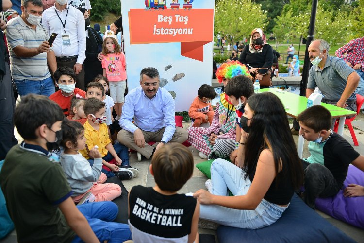 Bursa Yıldırım'da karne şenliği -