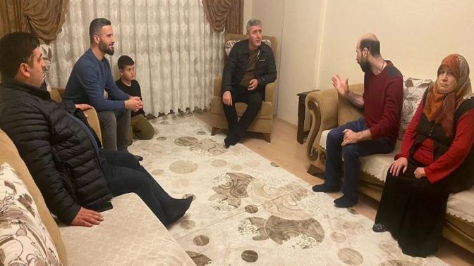 Çayırova Belediyesi Depremzede Ailelerin Yanında