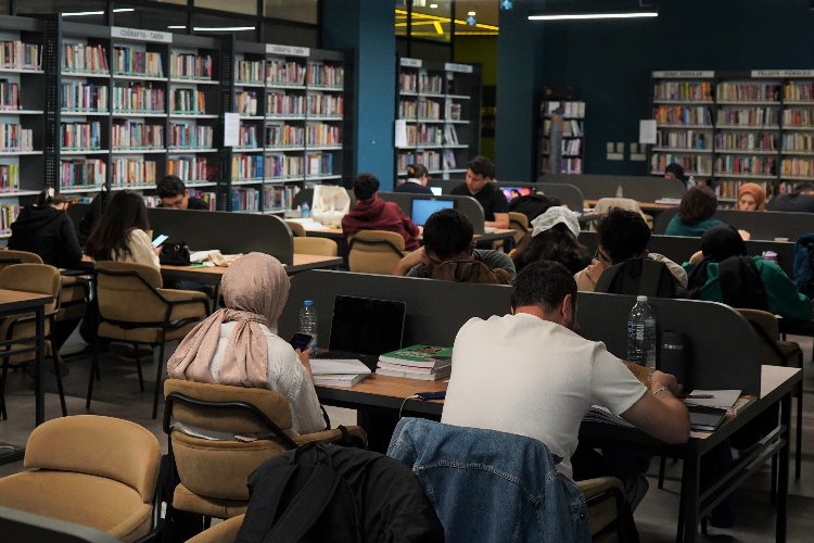 Çayırova'da kütüphaneler YKS sınavına kadar açık -