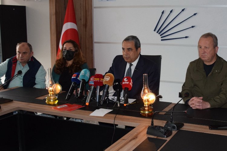 CHP Bursa'da gaz lambalı tepki -