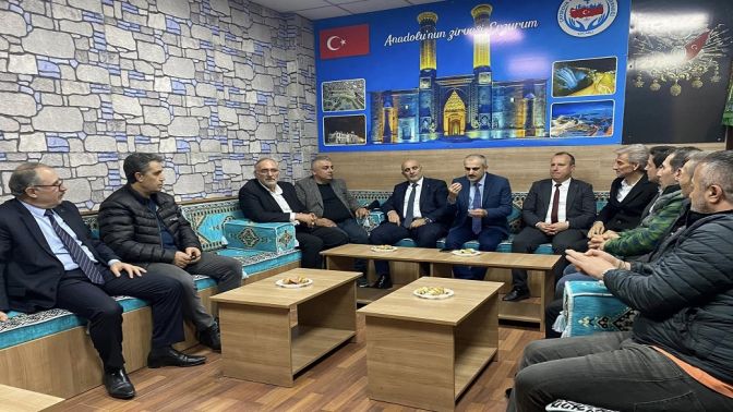 Çiftçi Çayırova Erzurumlular Derneğini Ziyaret Etti