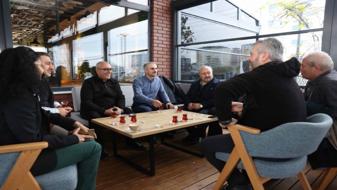 Çiftçiden gazetecilerle proje gezisi