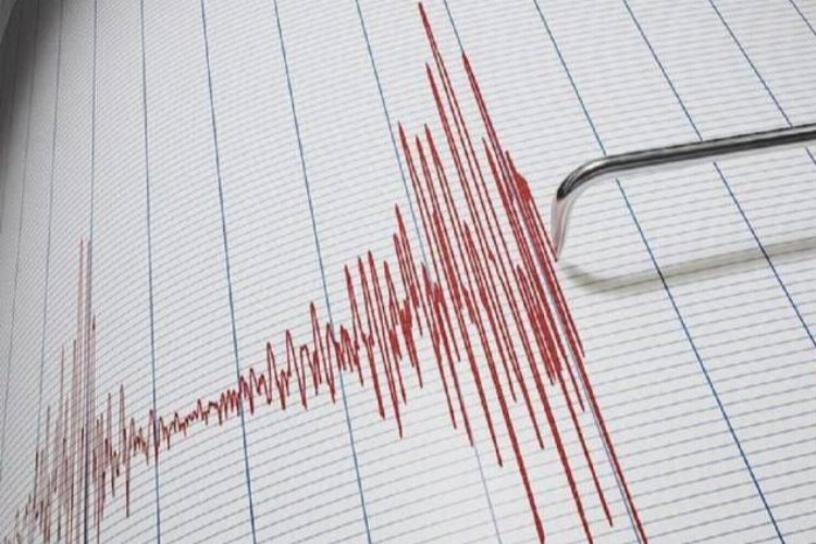 Çorum'da 4,2 büyüklüğündeki deprem korkuttu -