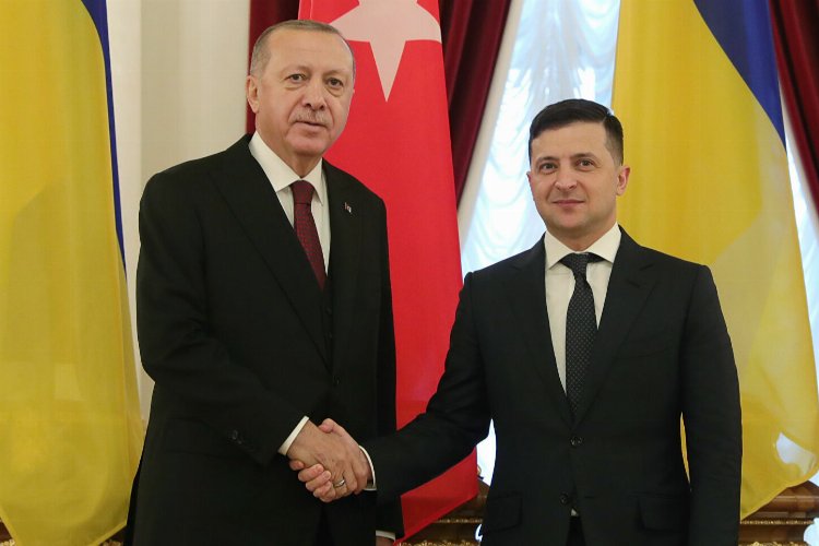 Cumhurbaşkanı Erdoğan Zelenskiy ile telefonda görüştü -