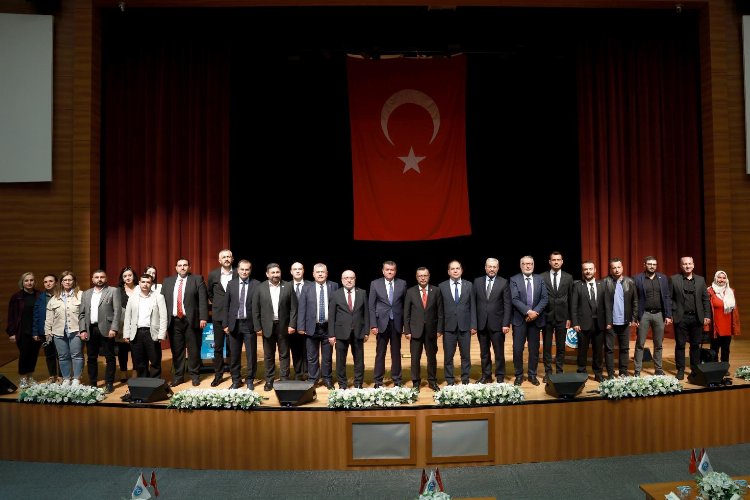 Cumhurbaşkanı Başdanışmanı Sertçelik, Kayseri Üniversitesi'nde konferans verdi -