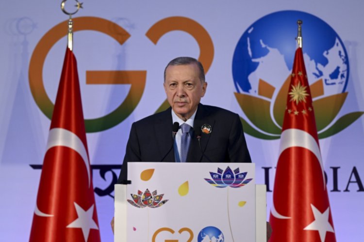 Cumhurbaşkanı Erdoğan'dan liderlere tepkiye davet etti -