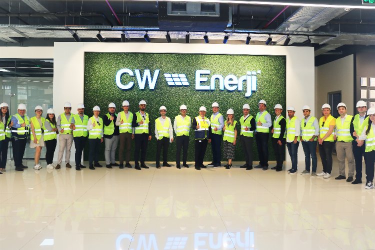 CW Enerji’ye Fon Yöneticilerinden Ziyaret -