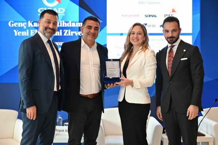 Daha fazla kadına istihdam sağlanmalı -
