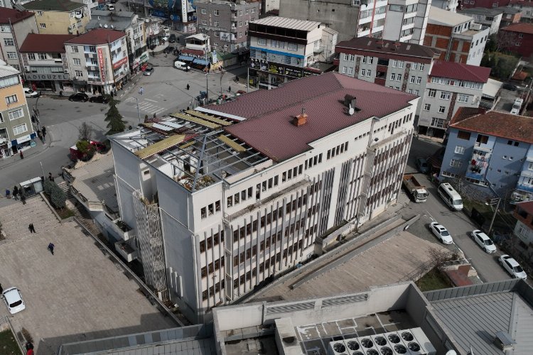 Dilovası Belediye binası yıkılıyor -