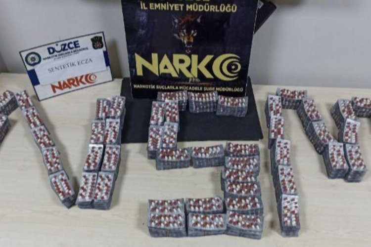 Düzce'de uyuşturucu operasyonunda 3 kişi tutuklandı -