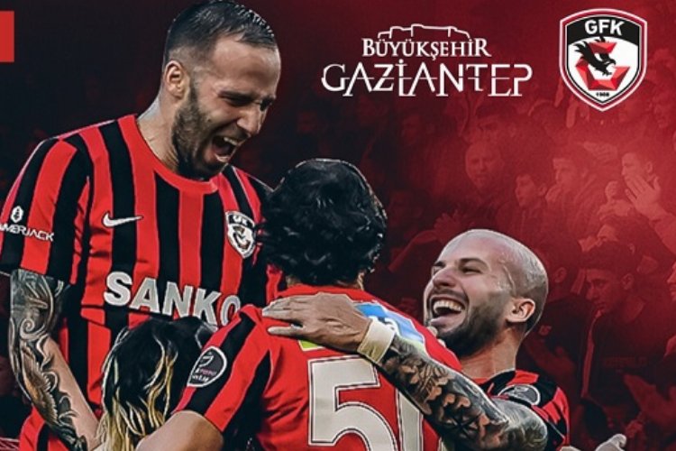 Gaziantep Büyükşehir'den futbolseverlere 100 bin Passolig hediye -