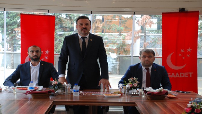 GEBZE SAADET PARTİSI BASINLA BULUŞTU