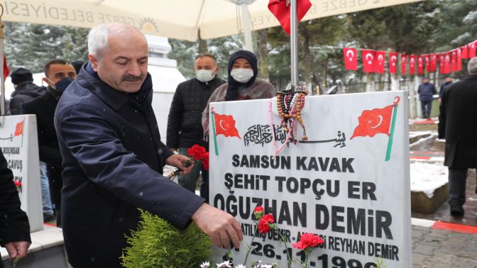 Gebze Şehitlerini dualarla andı