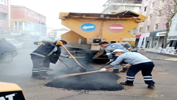 GEBZEDE BAKIM ONARIM ÇALIŞMALARINA DEVAM