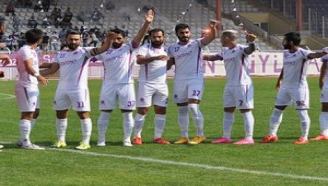 GEBZESPOR ÇORLU'YU 2-0 YENDİ