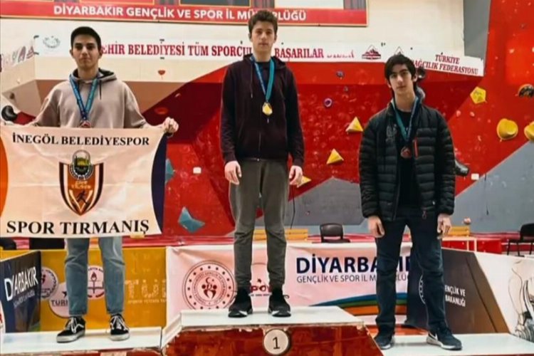 İnegöllü sporcular Diyarbakır'dan dereceyle döndü -