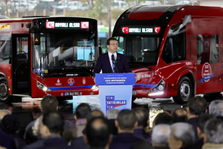 İstanbul'da metrobüs hattına 252 yeni otobüs -
