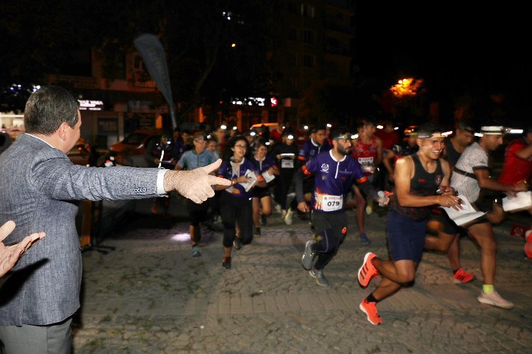 İzmir Bergama'da oryantiring heyecanı başladı -