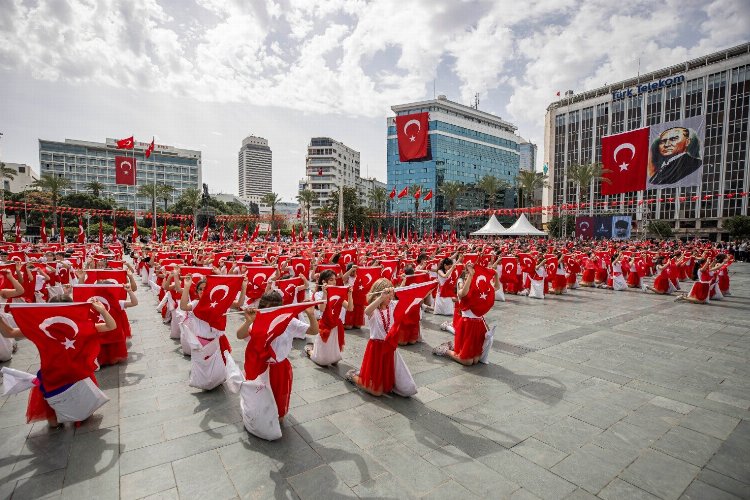 İzmir’de 23 Nisan coşkusu kentin dört bir yanını saracak -