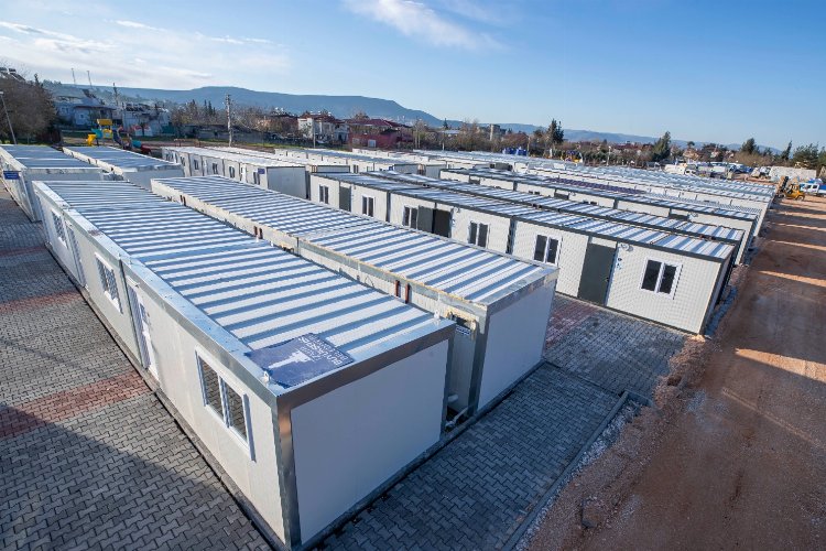 İzmir, Kahramanmaraş'ta 120 konteynerin kurulumunu tamamladı -