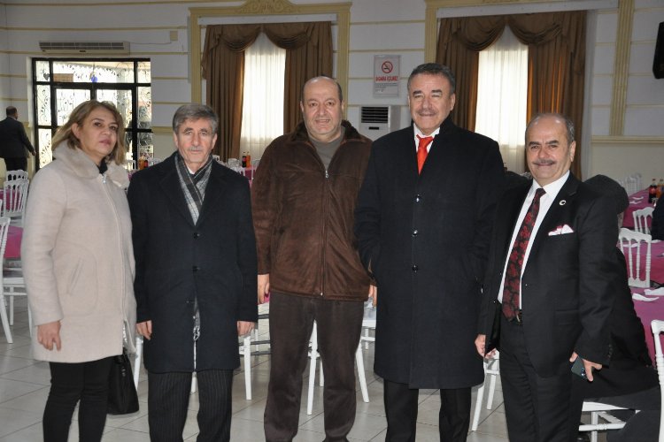 Kahramanmaraş Pazarcık’ta Başkan Bozdağ'a güvenoyu -