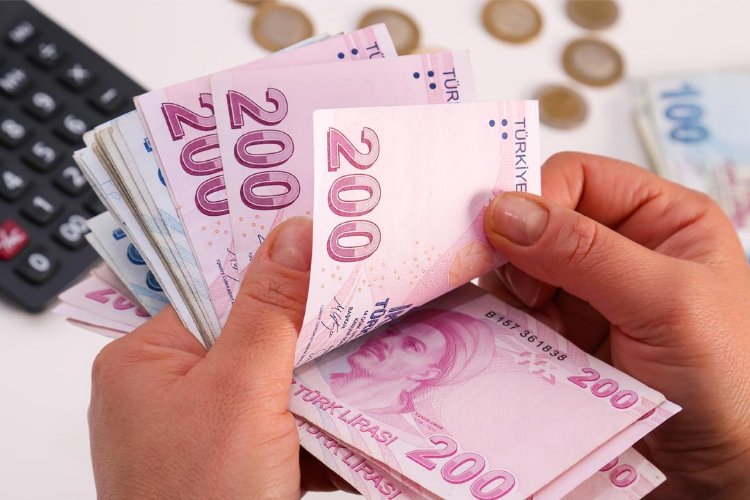 Kamuda büyük reform! İşte ek artışın emekli aylık ve ikramiyelerine yansıması... -