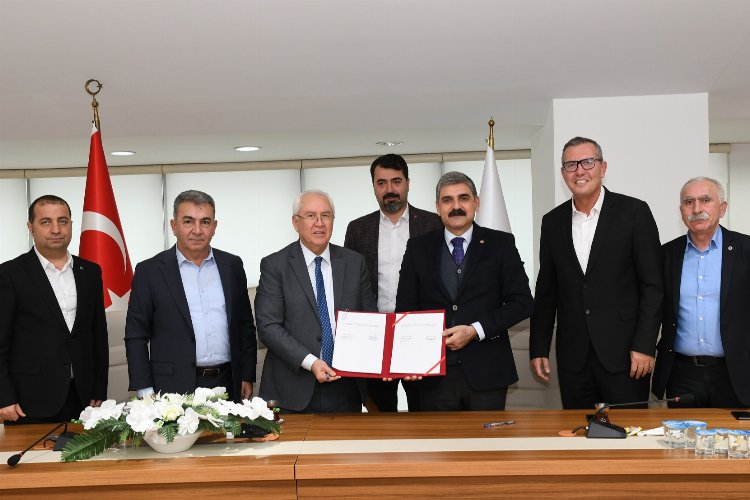 Karabağlar'da 'toplu iş' sevinci -