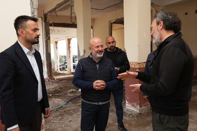 Kayseri Kocasinan'dan Erkilet'e yaşayan kütüphane -
