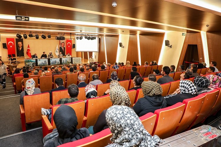 Kayseri Talas'ta kentsel dönüşüm sürüyor -