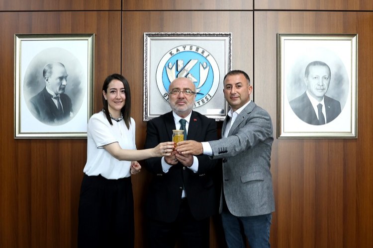 KAYÜ’de arıcılık projeleri meyvesini veriyor -