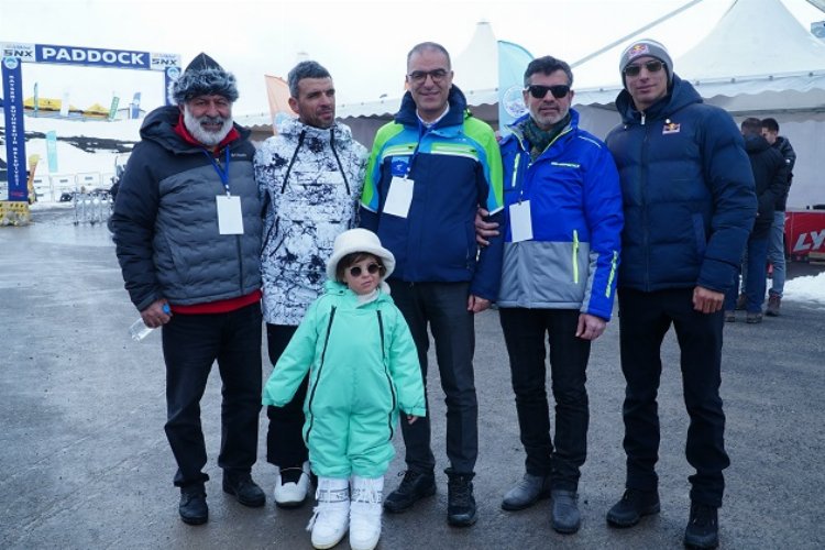 Kenan Sofuoğlu Snowcross'ta -