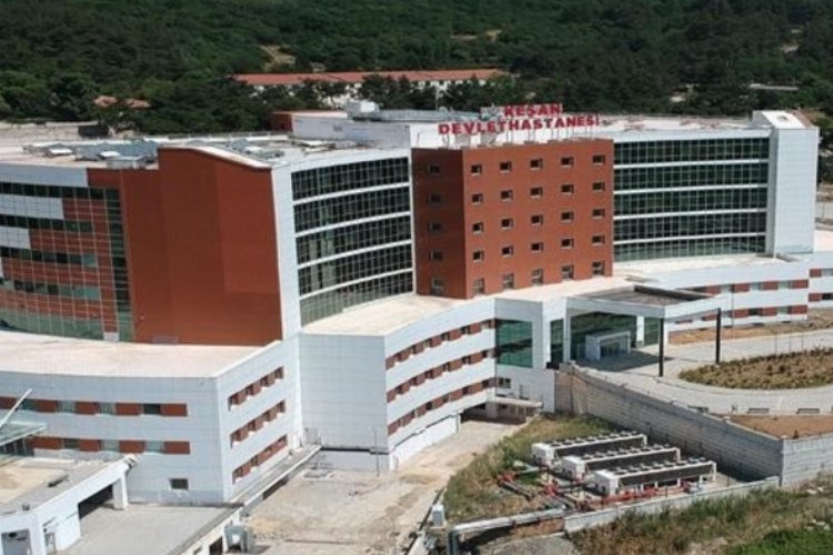 Keşan'da temizlik görevlisi 6. kattan ölüme atladı! -