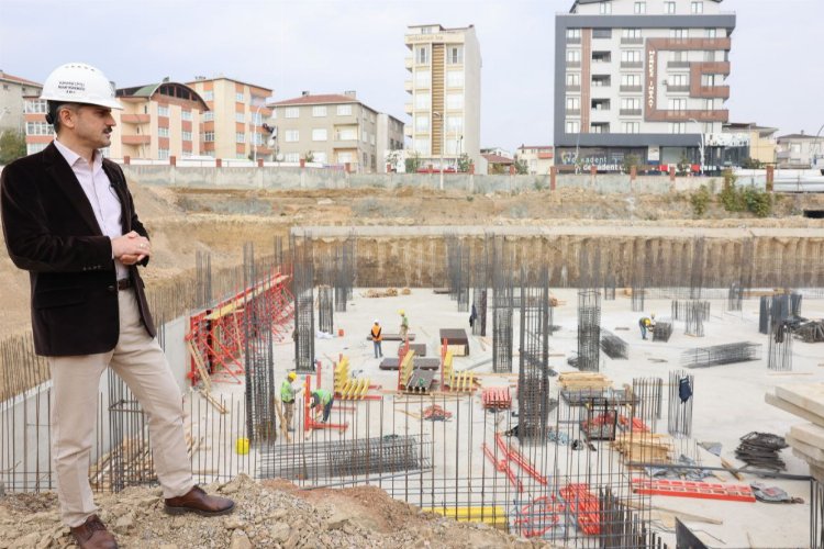 Kocaeli Çayırova'da 'Kent Meydanı' ortaya çıkıyor -