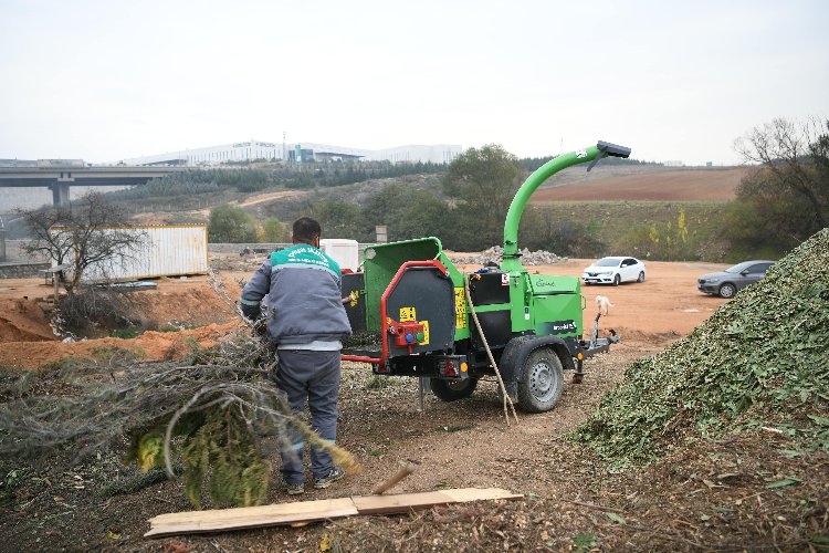 Kocaeli Çayırova'da yerel belediye kompost gübre üretiyor -
