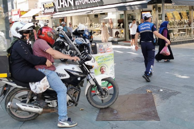 Kocaeli'de zabıta ve emniyetten motosiklet denetimi -