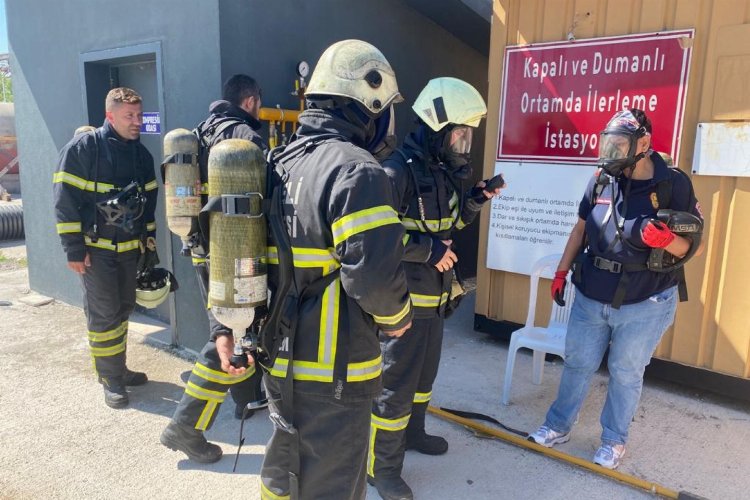 Kocaeli İtfaiyesi'nden 'acil durum' eğitimi -
