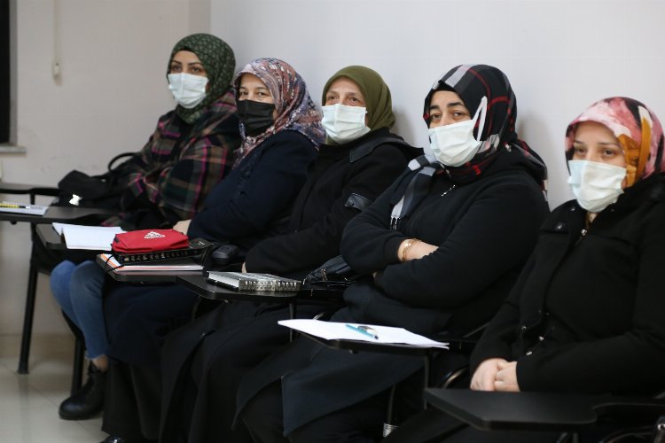 Kocaeli'nde hasta bakıcılar KO-MEK ile daha bilinçli -