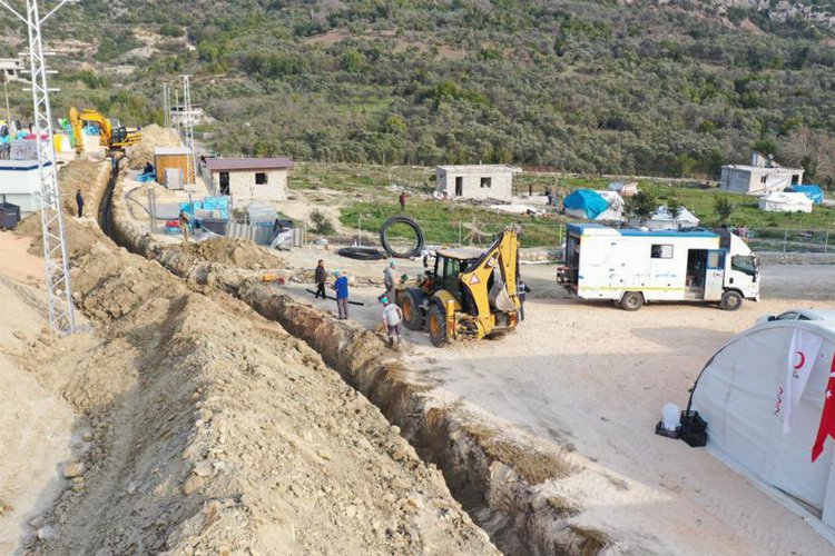 Konya, Hatay'ın şebekesini ayağa kaldırmak için seferber -